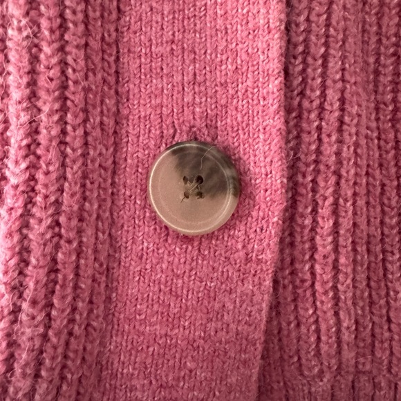 Old Navy Women’s Pink V Neck Shaker Knit Cardigan Size L - Picture 5 of 5